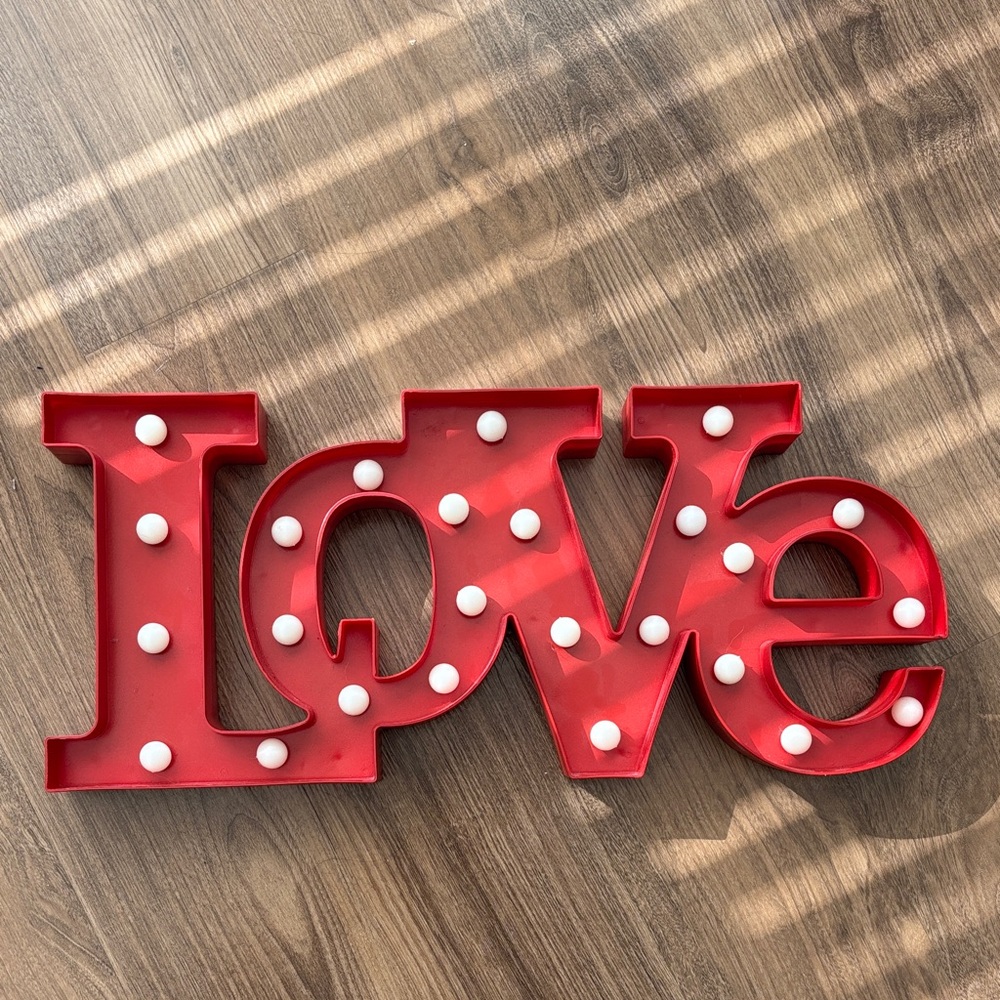 LOVE light up sign